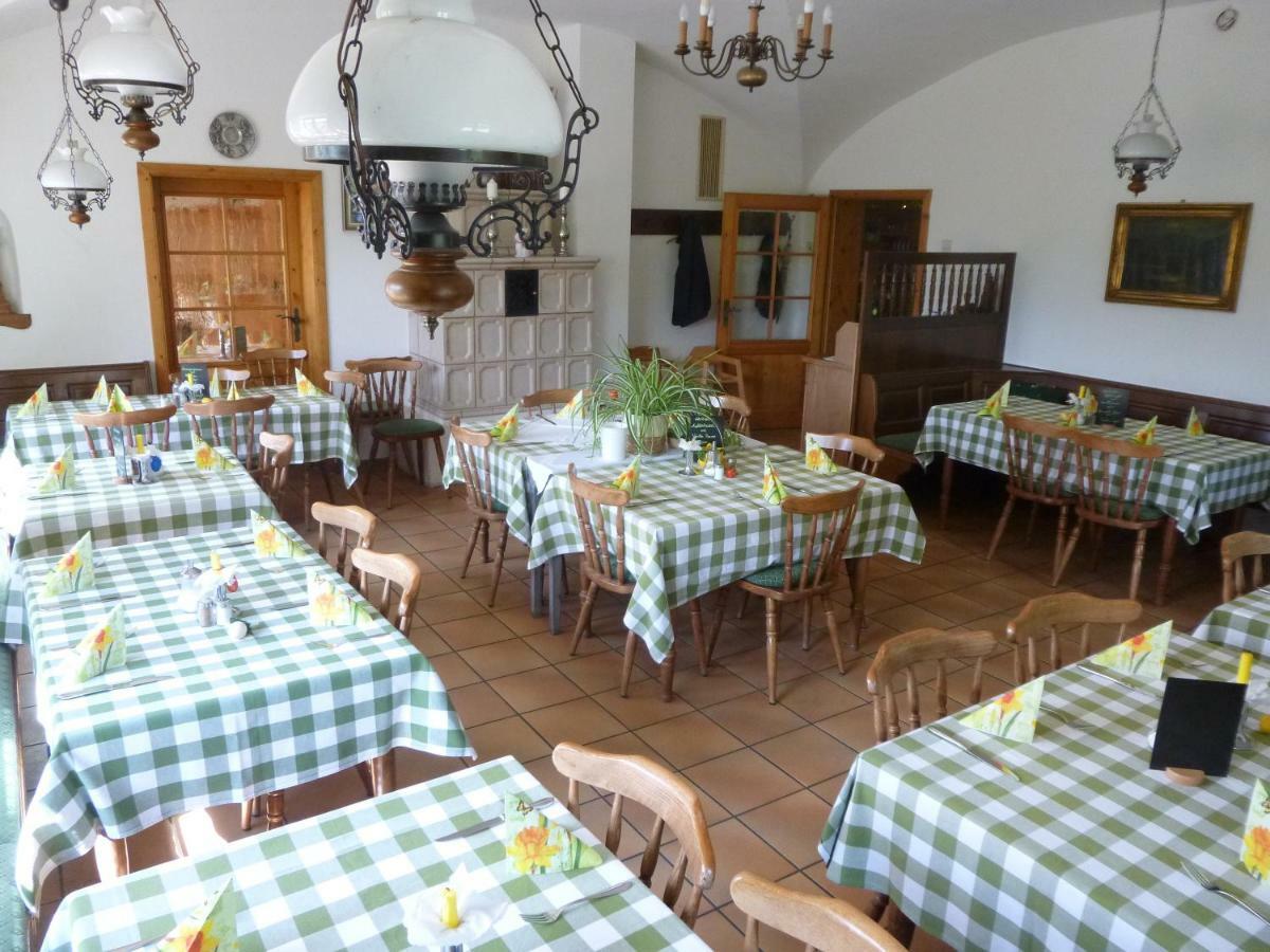 Landgasthof Berg Eurasburg Buitenkant foto